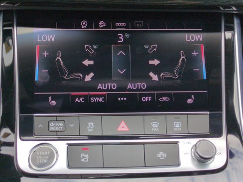 Used 2025 Audi Q7 3.0T Premium Plus AWD/4WD image 21