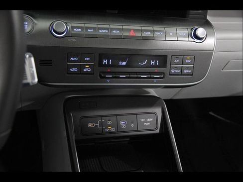 Certified 2024 Hyundai Kona SEL w/ Convenience Package AWD/4WD image 14