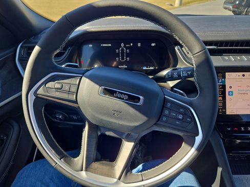 New 2026 Jeep Grand Cherokee L Limited AWD/4WD image 20