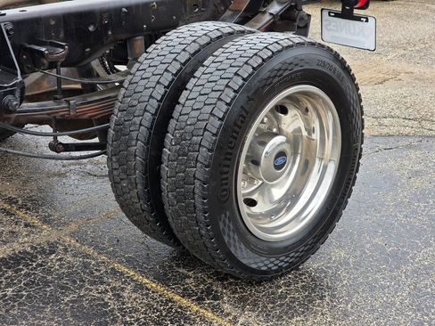 Used 2021 Ford F450 XL w/ Power Equipment Group image 14