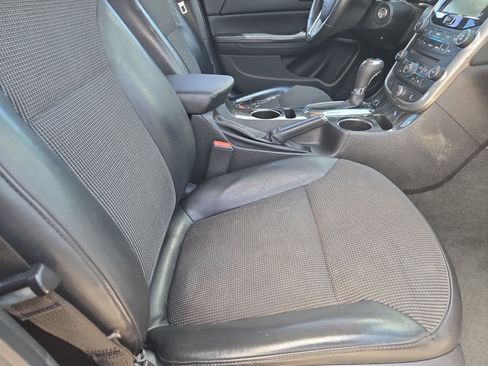 Used 2014 Chevrolet Malibu LT FWD image 20