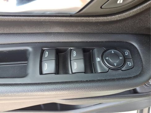 Used 2023 GMC Terrain AT4 AWD/4WD image 17