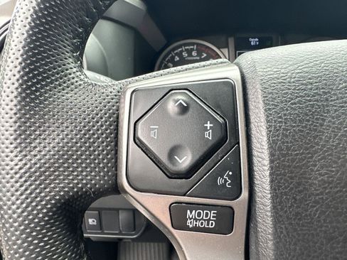 Used 2022 Toyota Tacoma SR5 image 12