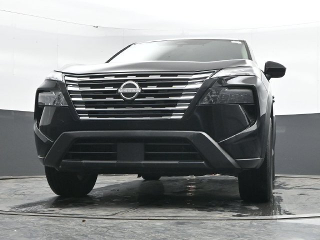Used 2025 Nissan Rogue SV AWD/4WD image 45
