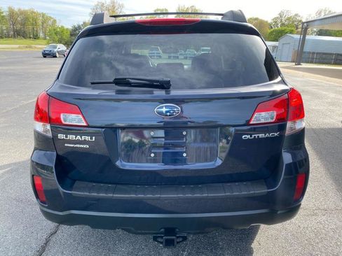 Used 2012 Subaru Outback 2.5i Premium AWD/4WD image 9