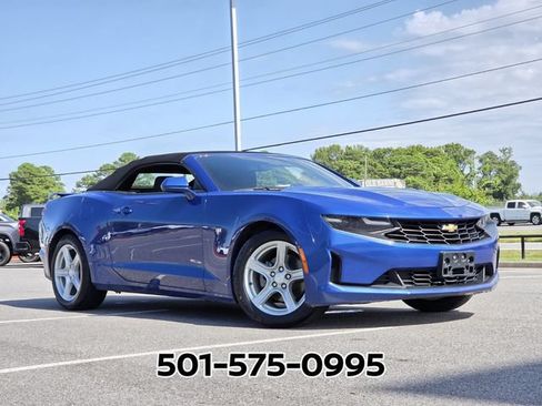 Used 2023 Chevrolet Camaro LT RWD image 19