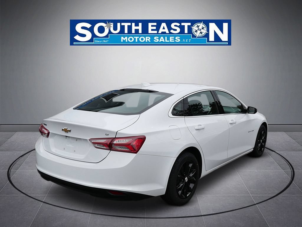 Used 2022 Chevrolet Malibu LT FWD image 6