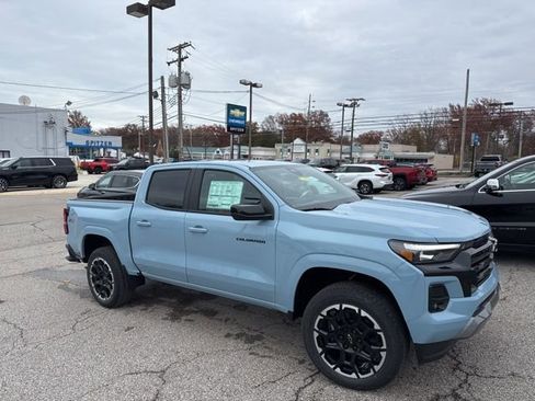 New 2026 Chevrolet Colorado Z71 w/ Z71 Convenience Package 2 image 1