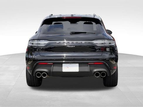 Used 2023 Porsche Macan AWD/4WD image 4