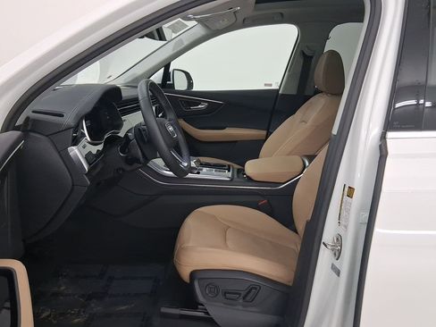Certified 2025 Audi Q7 3.0T Premium Plus w/ Premium Plus Package image 5