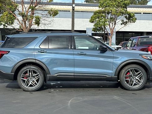 New 2026 Ford Explorer ST w/ Sun And Sound Package image 3