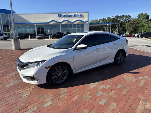 Used 2019 Honda Civic EX-L image 4