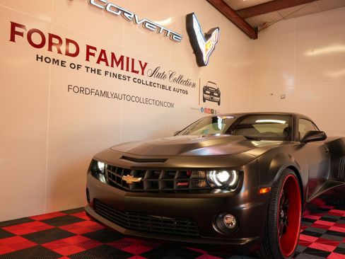 Used 2011 Chevrolet Camaro SS w/ RS Package RWD image 40
