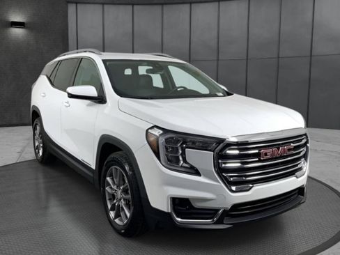 Used 2024 GMC Terrain SLT FWD image 5