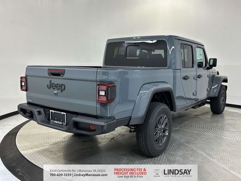 New 2026 Jeep Gladiator Sport image 8