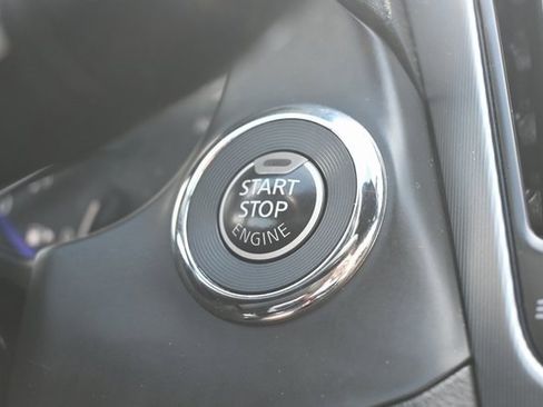 Used 2018 INFINITI Q60 3.0t Luxe image 30