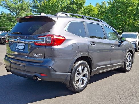 Certified 2023 Subaru Ascent Premium w/ Convenience Package AWD/4WD image 6