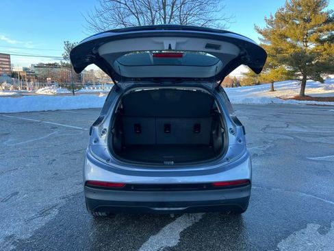 Used 2022 Chevrolet Bolt LT image 27