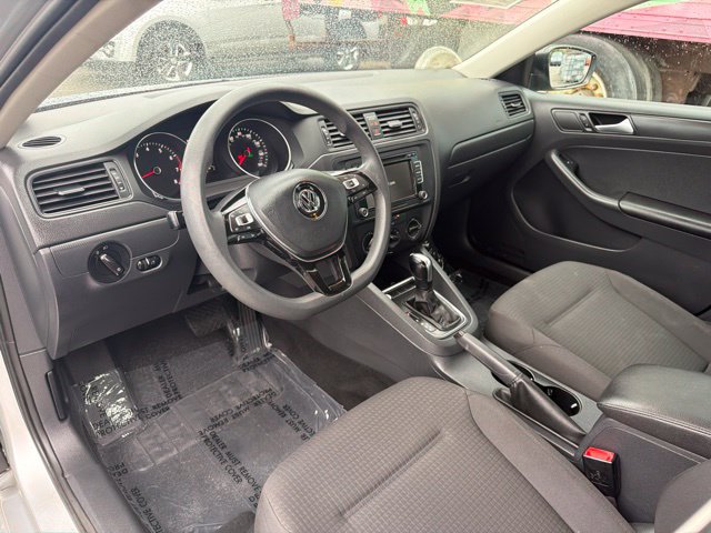 Used 2015 Volkswagen Jetta S FWD image 9