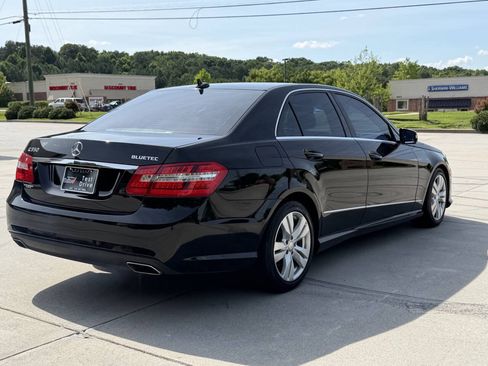 Used 2013 Mercedes-Benz E 350 BlueTEC Sedan image 18