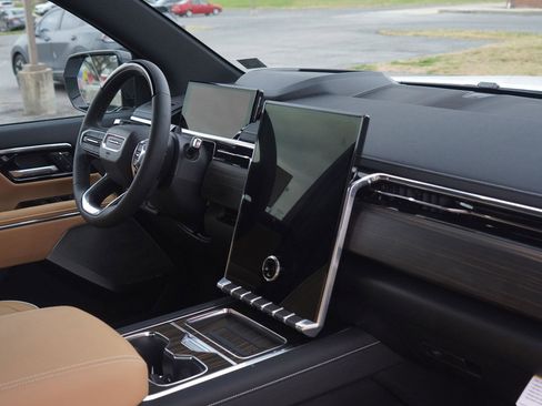 New 2026 GMC Sierra EV Denali image 31