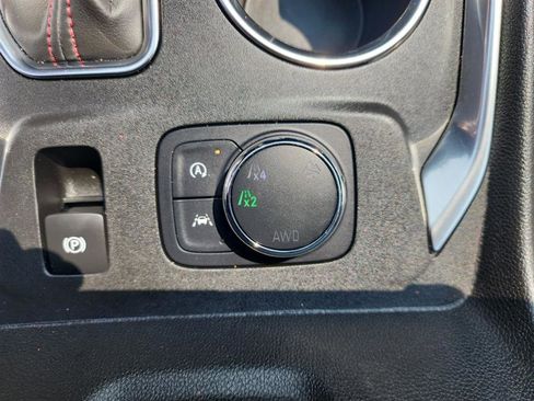 Used 2022 Chevrolet Traverse RS w/ LPO, Floor Liner Package AWD/4WD image 20