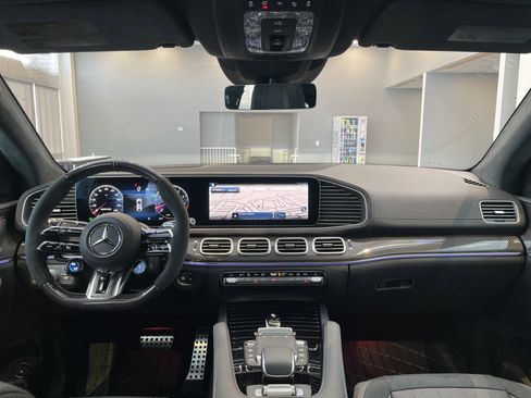 Used 2025 Mercedes-Benz GLE 63 AMG S image 37