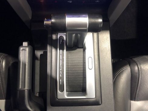 Used 2007 Ford Mustang GT Premium image 18