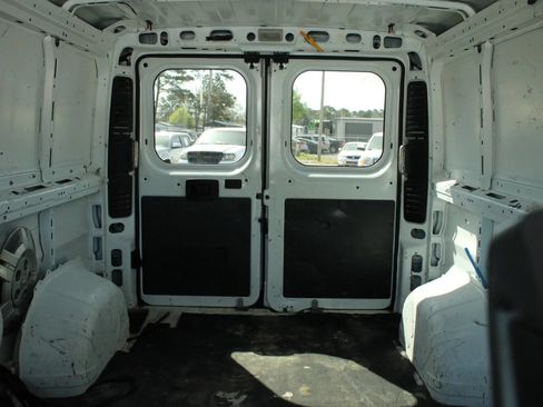 Used 2018 RAM ProMaster 1500 w/ Mopar Trailer Tow Group FWD image 20