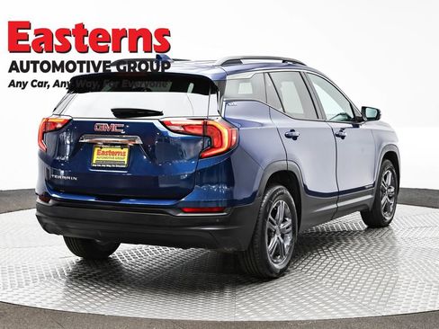 Used 2019 GMC Terrain SLE w/ Driver Convenience Package image 5
