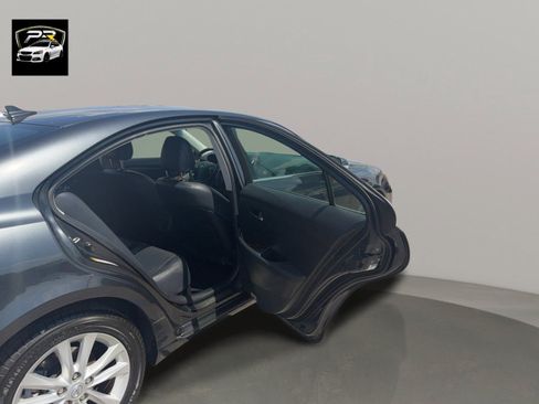 Used 2011 Lexus ES 350 FWD image 16