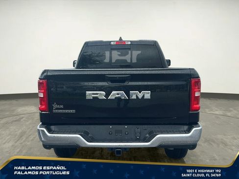 Used 2025 RAM 1500 Big Horn RWD image 5