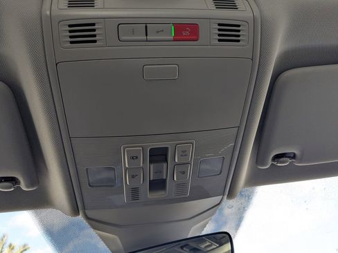 New 2026 Volkswagen Jetta SE image 34