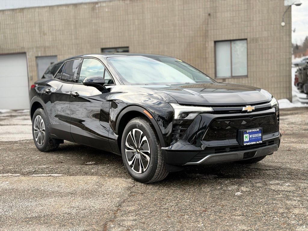 New 2026 Chevrolet Blazer EV LT AWD/4WD image 8