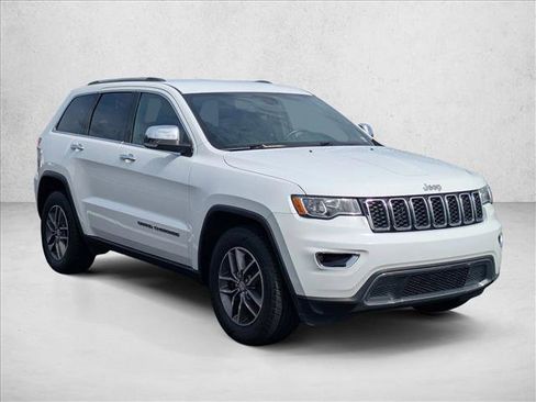 Used 2018 Jeep Grand Cherokee Limited RWD image 3