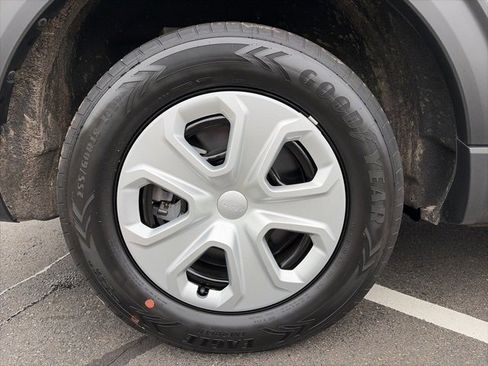 Used 2025 Ford Explorer 4WD Police Interceptor image 10