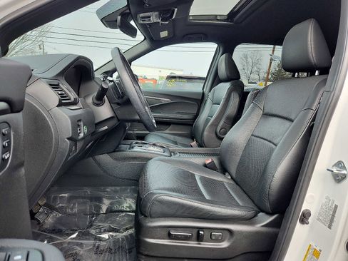 Certified 2023 Honda Passport EX-L image 13