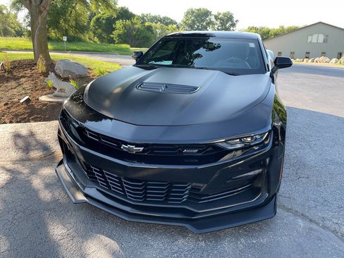 Used 2024 Chevrolet Camaro SS RWD image 6