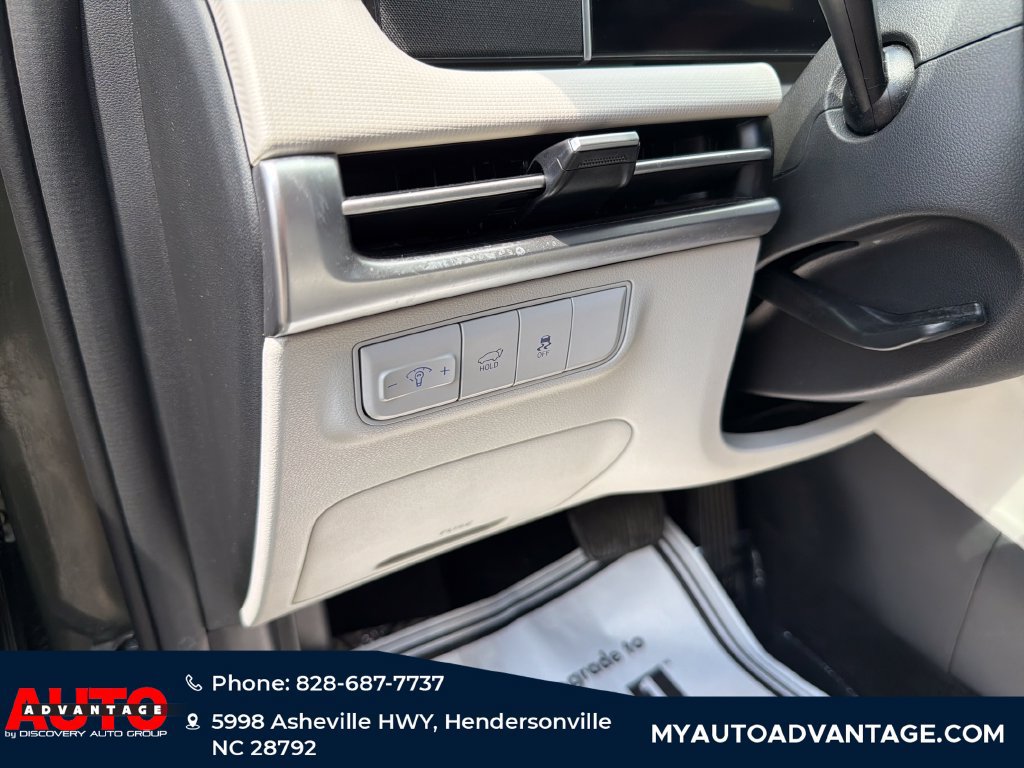 Used 2025 Hyundai Tucson SEL AWD/4WD image 13