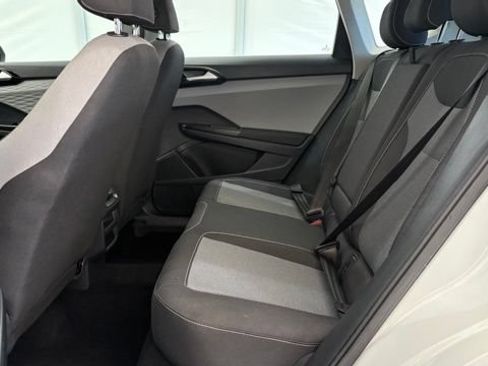 Used 2023 Volkswagen Taos S FWD image 18