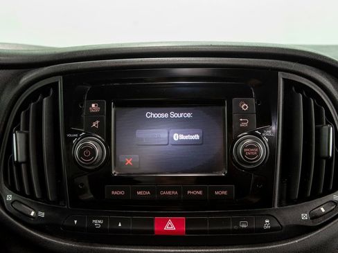 Used 2021 RAM ProMaster City Tradesman SLT image 16