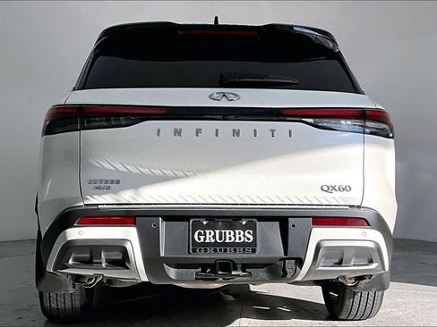 Certified 2025 INFINITI QX60 Autograph w/ Cargo Package image 6