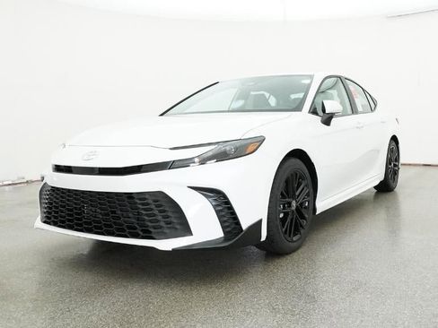 New 2026 Toyota Camry SE image 65