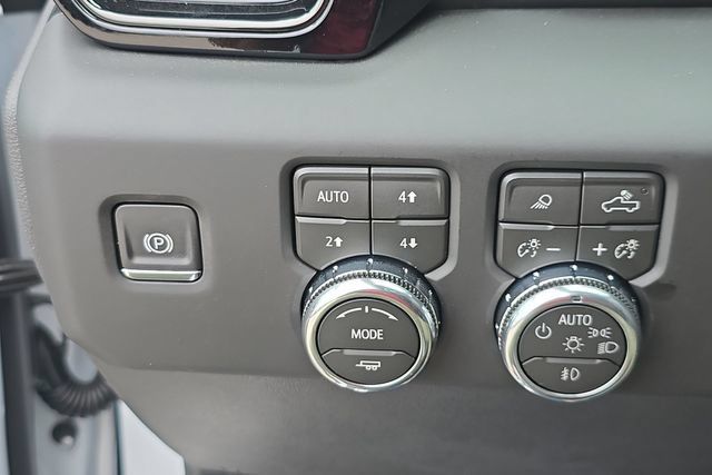 Used 2026 GMC Sierra 1500 AT4X w/ AT4X AEV Edition AWD/4WD image 18