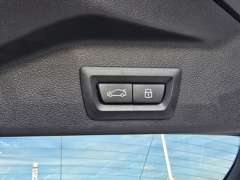 New 2026 BMW X5 sDrive40i w/ M Sport Package image 10