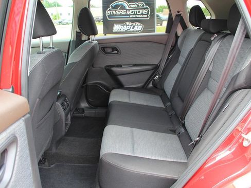 Used 2021 Nissan Rogue S FWD image 20