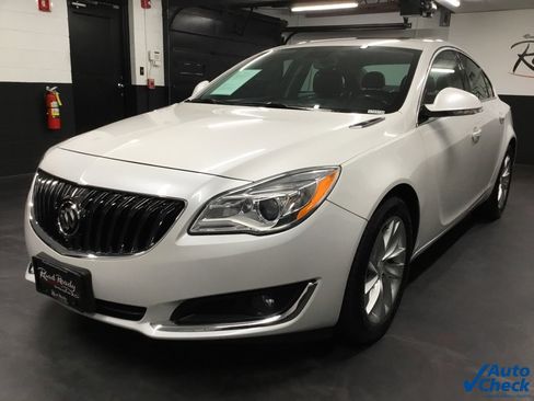 Used 2016 Buick Regal image 5