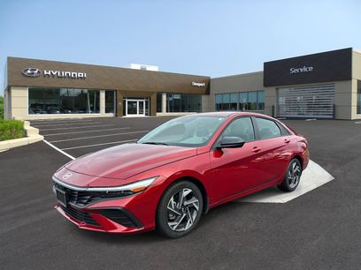 Certified 2025 Hyundai Elantra Sport w/ Cargo Package