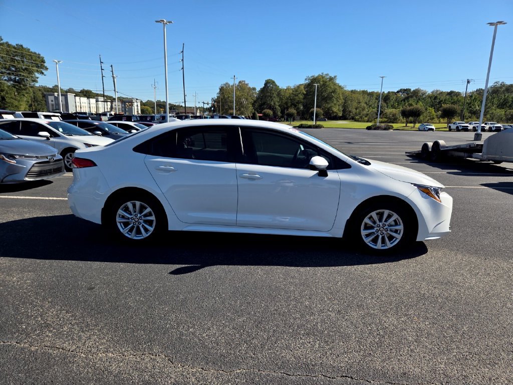 New 2027 Toyota Corolla LE w/ LE Premium Package FWD image 13
