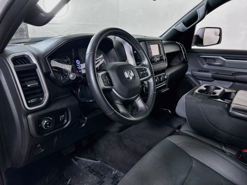 Used 2022 RAM 1500 Big Horn AWD/4WD image 9